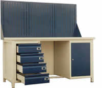 stól warsztatowy z tablica